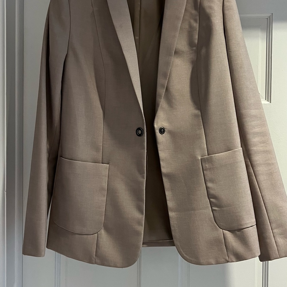 T.Tahari pants suit. Tan w/green pin strip on back.